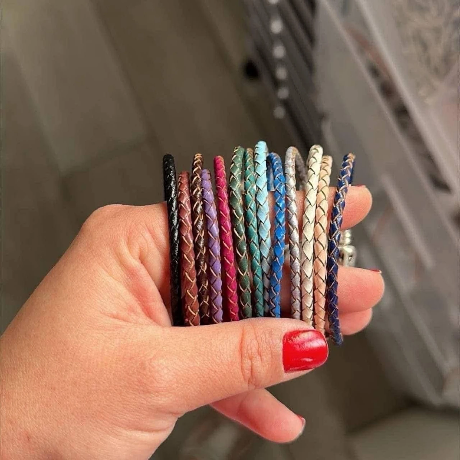 Unisex bracelets – photo 3